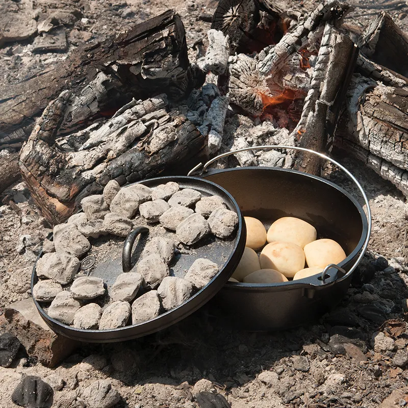 Lodge cast iron dutch oven on sale 12