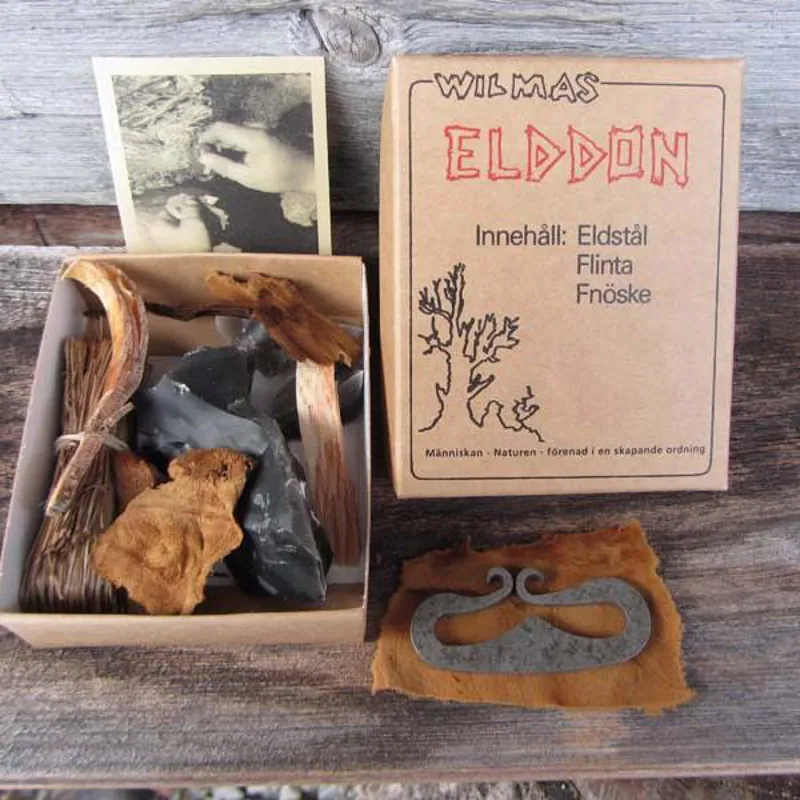 Wilmas Traditional Tinder Kit in a Soft Reindeer Skin Pouch-1