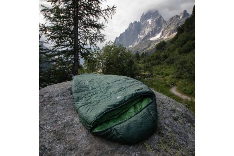 Vango Nitestar Alpha 250 Sleeping Bag Green-1