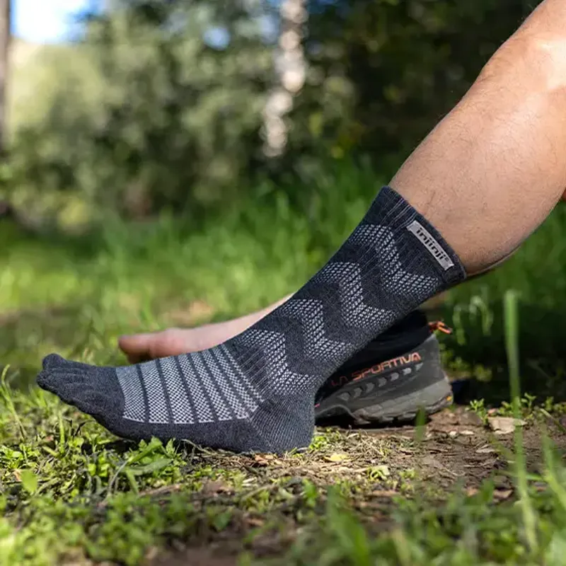 Injinji Outdoor Midweight Merino Crew Toe Socks - Slate Grey-3