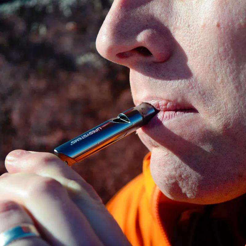 Lifesystems Mountain Whistle -1