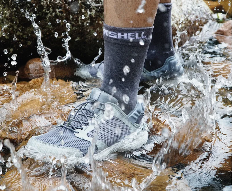 DexShell Ultra Thin Waterproof Crew Socks - Black-1