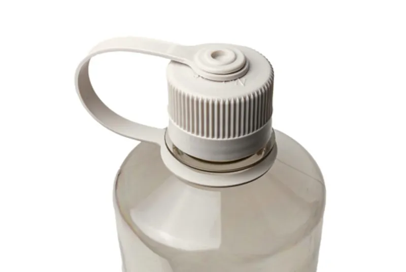 Nalgene Tritan Sustain 1 litre Narrow Mouth - Monochrome COTTON-1