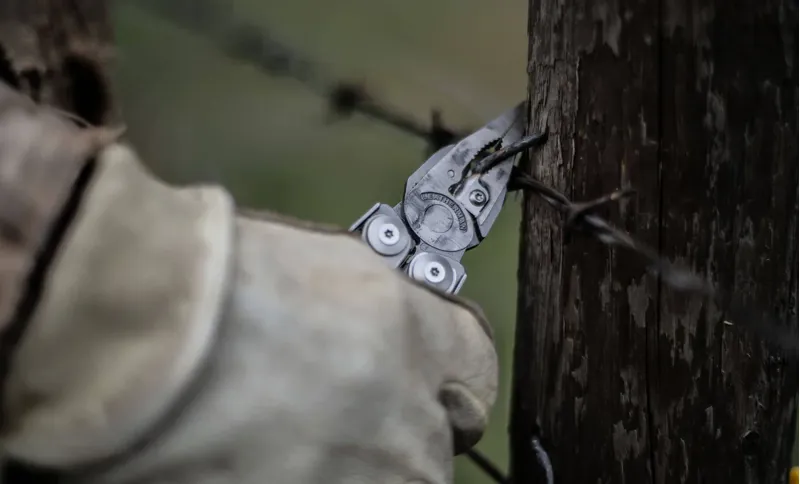 Leatherman Surge Large Tough Multi Tool - Stainless Steel-7