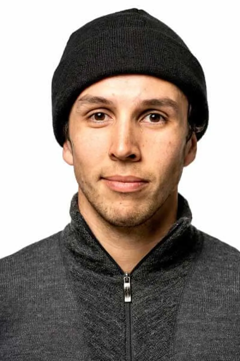 Woolpower 400 Unisex Merino Beanie Cap - Black-3