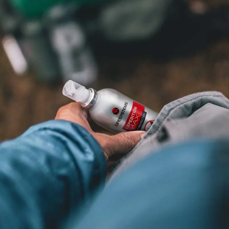 Lifesystems Expedition Max DEET Mosquito and Midge Repellent Spray 100ml-1