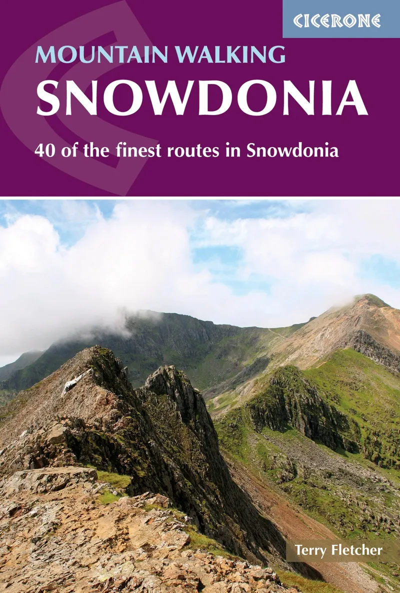 Mountain Walking Snowdonia by Terry Fletcher - Cicerone Press
