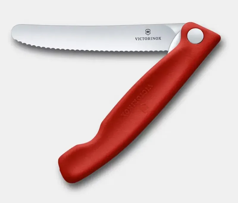 Victorinox Swiss Classic  Picnic Knife Serrated Red