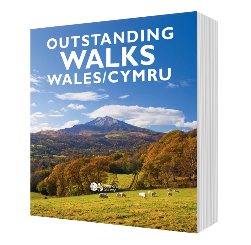 Ordnance Survey - Outstanding Walks in Wales a Guidebook
