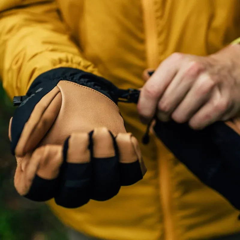 Trekmates Gratton Gore-Tex Dry Primaloft Gloves-3