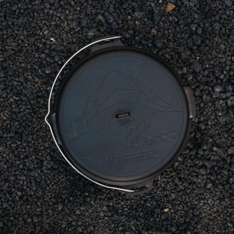 Petromax Dutch Oven FT4.5 - Essential Line Lightweight Cast Iron-5