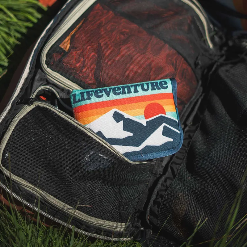 Lifeventure Waterproof Padded Sit Mat - Retro-3