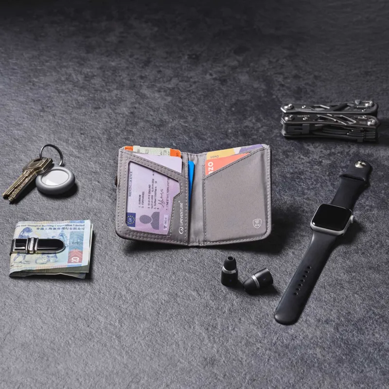 Lifeventure RFiD Card Wallet Plum-5