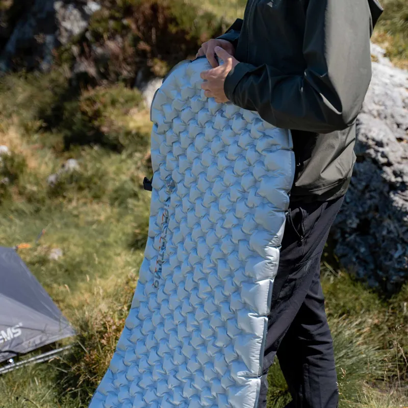 Lifesystems Camping Sleep Mat Lite - Regular Size - 630g - R-Value 4.4-7