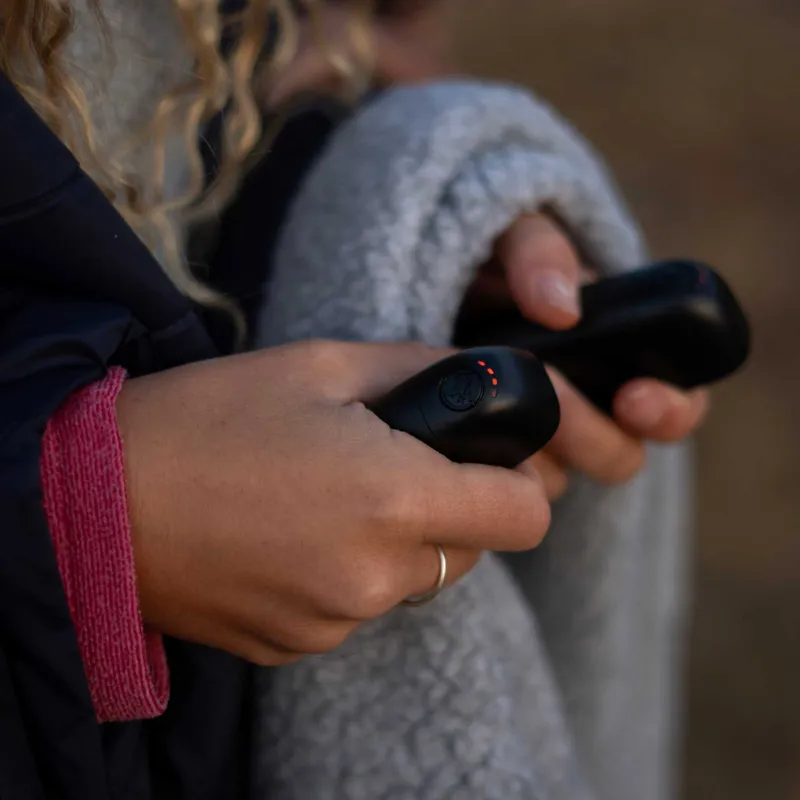 Lifesystems Dual-Magnetic Rechargeable Hand Warmers-8