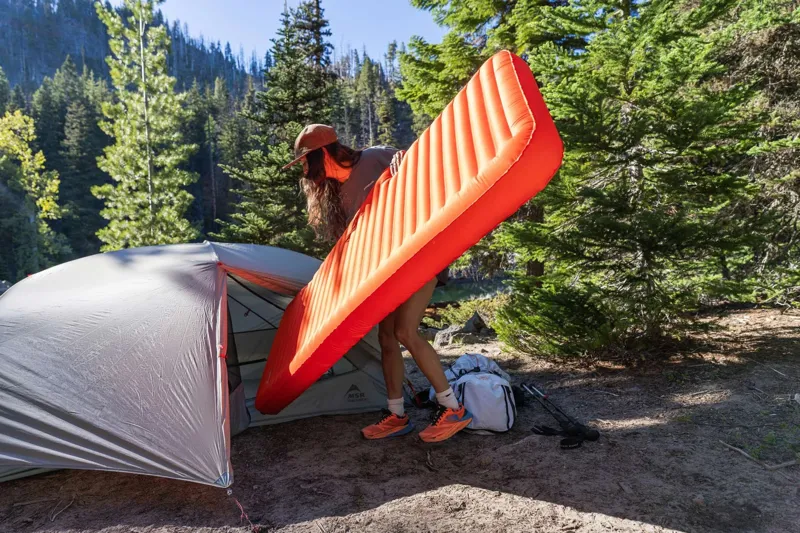 Thermarest Neoloft Air Pad Camping Sleeping Mat Regular Wide Size Ember Orange 66 x 185 x 11.7 cm  850g R Value 4.7-4