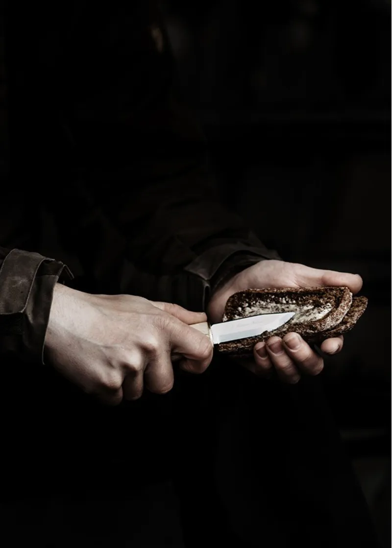 Marttiini Kateva Handy Knife - 7.5cm Stainless Steel Blade - Curly Birch Handle - Leather Sheath-5