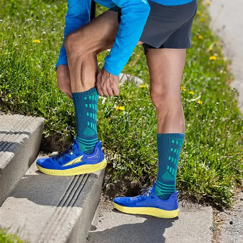 Injinji Ultra Run Crew Toe Socks - Poseidon-5