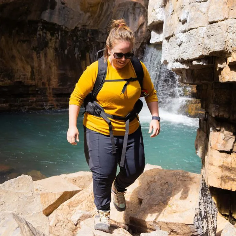 Osprey Tempest 22 Womens Day Pack - Black Coal Extended Fit-9