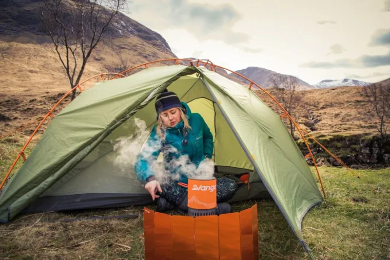 Vango XL Folding Windshield for Gas Backpacking Stoves-1