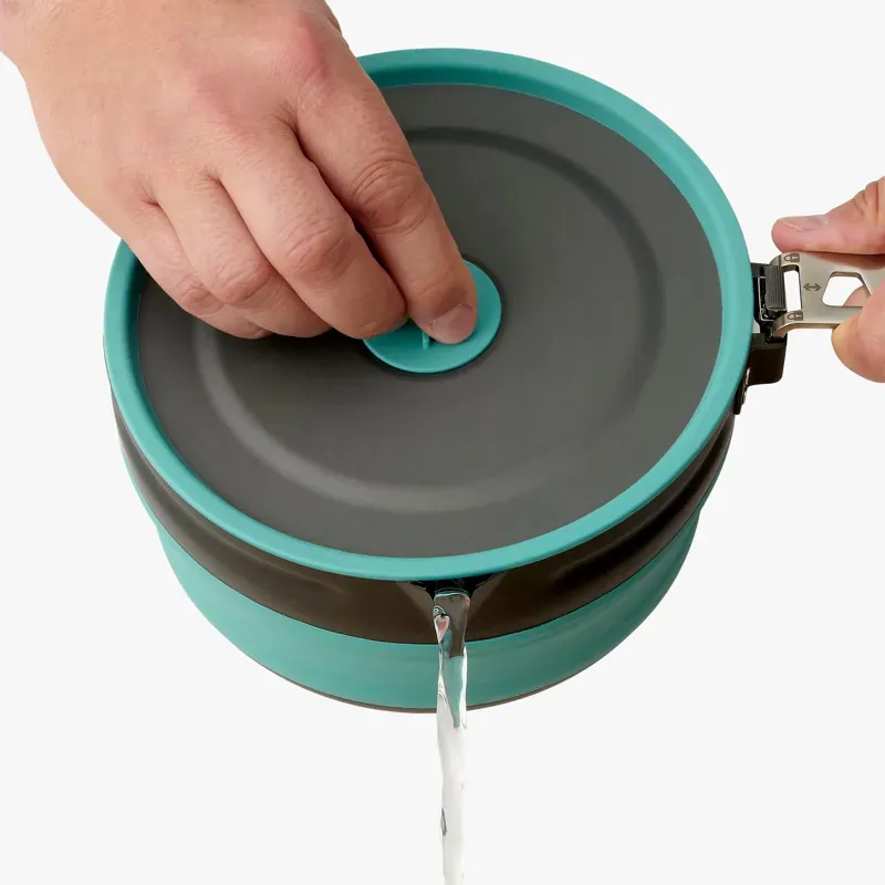 Sea To Summit Frontier Ultralight Collapsible Pouring Pot 2.2L in Grey-3