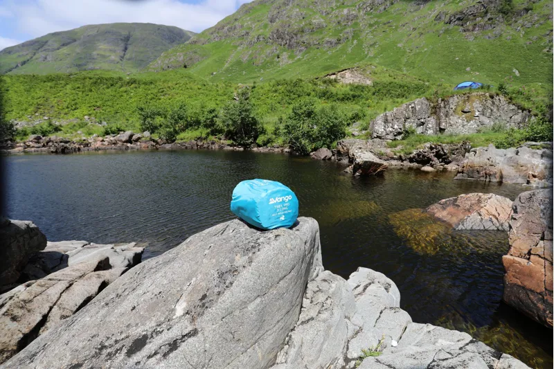 Vango TREK PRO 3 LONG Self Inflating Camping Sleeping Mat - Atom Blue - 1.1Kg R-value 4-4